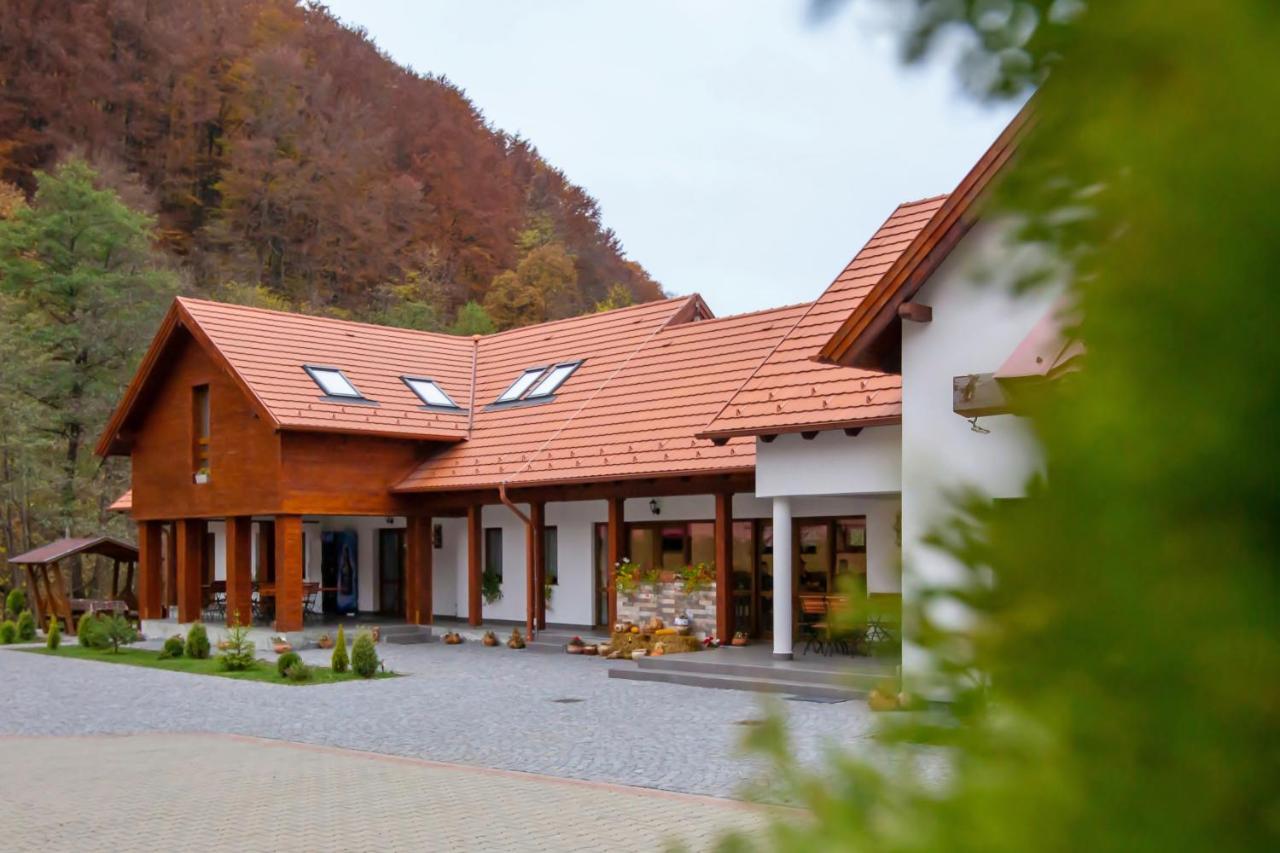 Patakmenti Panzio Spa Корунд Экстерьер фото