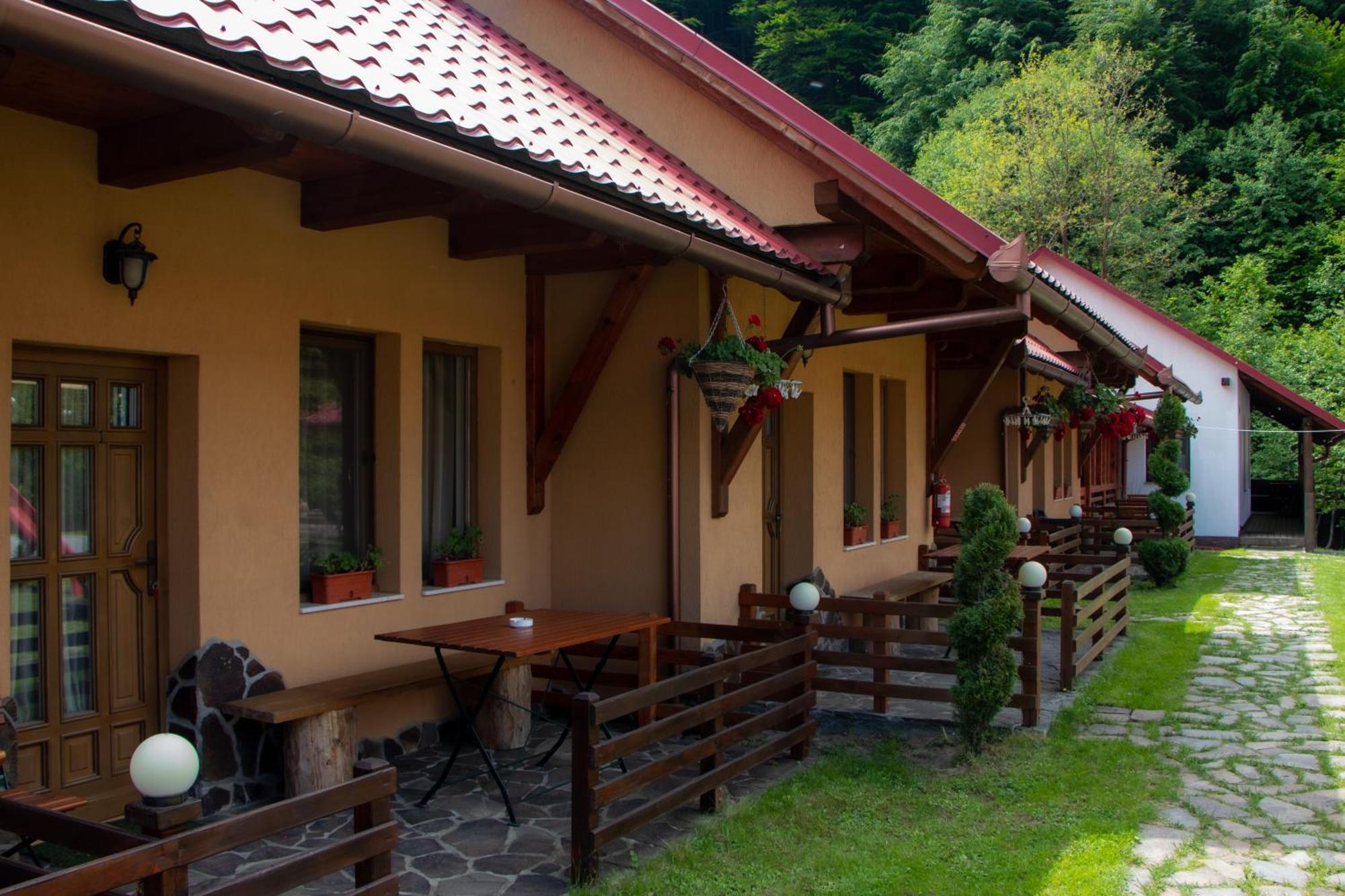Patakmenti Panzio Spa Корунд Экстерьер фото